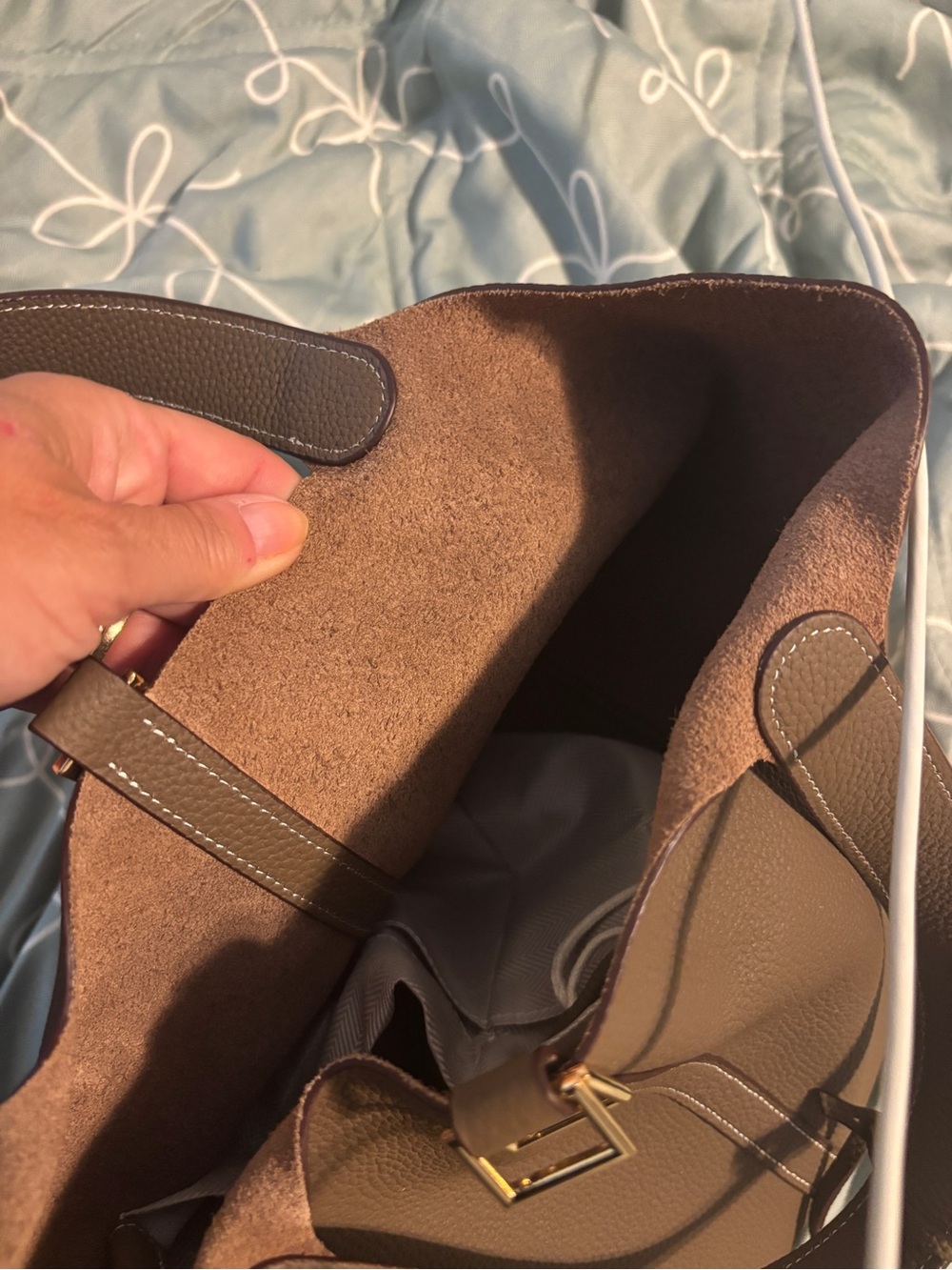 Structured luxury Taupe Pebbled Leather Tote with Gold Accent - Picture 13 of 14